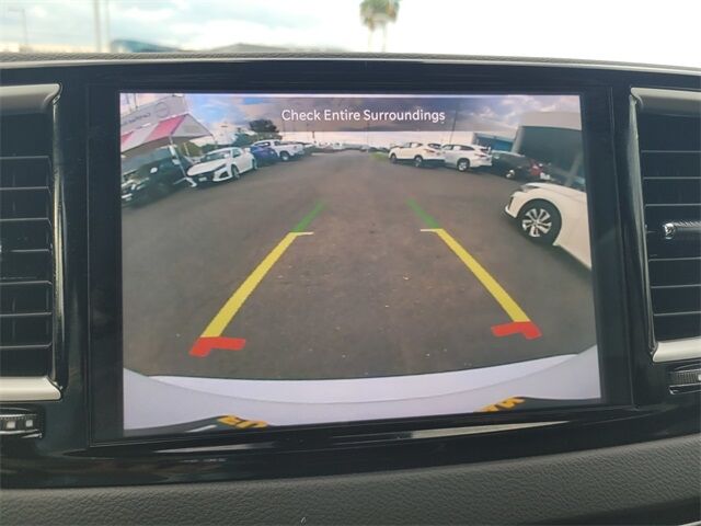 2024 Chrysler Pacifica Touring L Roseville CA