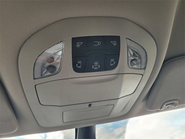 2024 Chrysler Pacifica Touring L Roseville CA