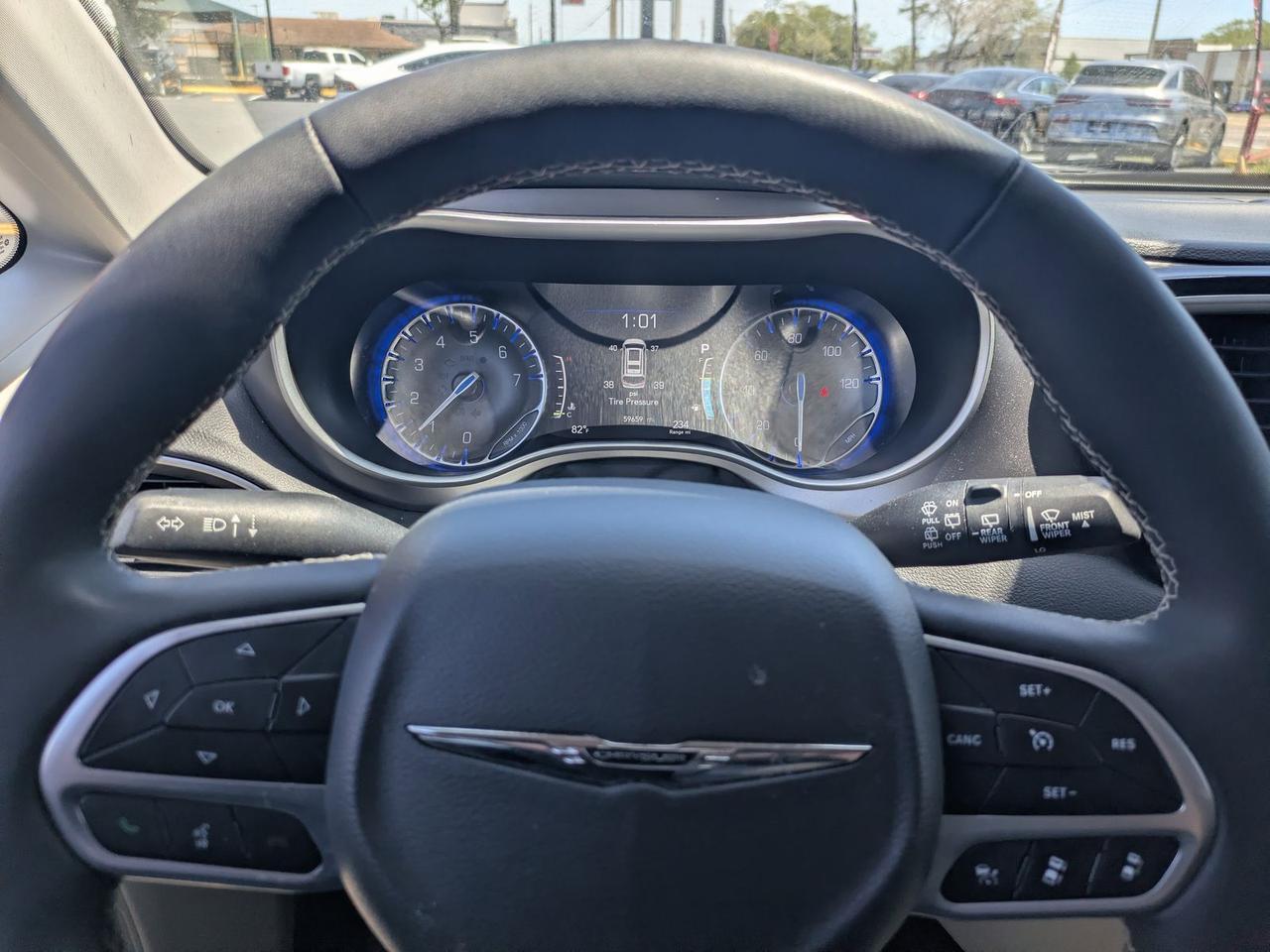 2024 Chrysler Pacifica Touring L Jacksonville FL