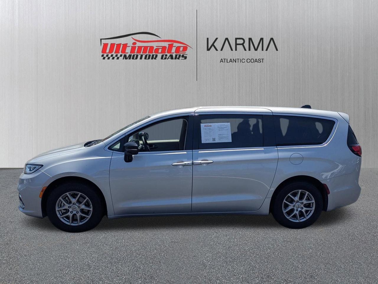 2024 Chrysler Pacifica Touring L Jacksonville FL
