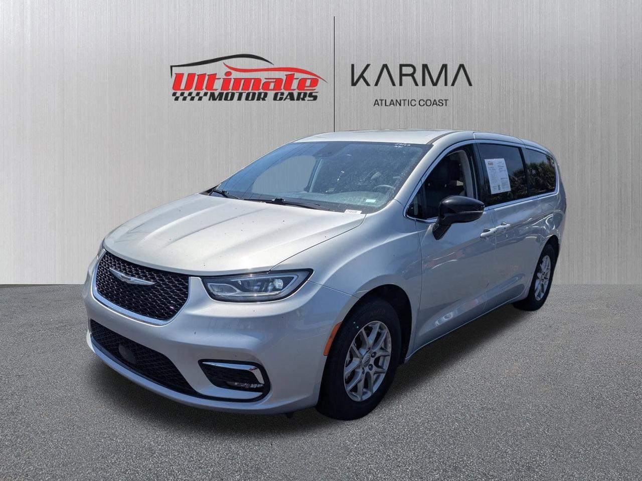 2024 Chrysler Pacifica Touring L Jacksonville FL