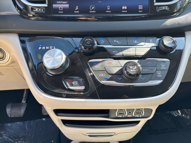 2024 Chrysler Pacifica Touring L Seffner FL