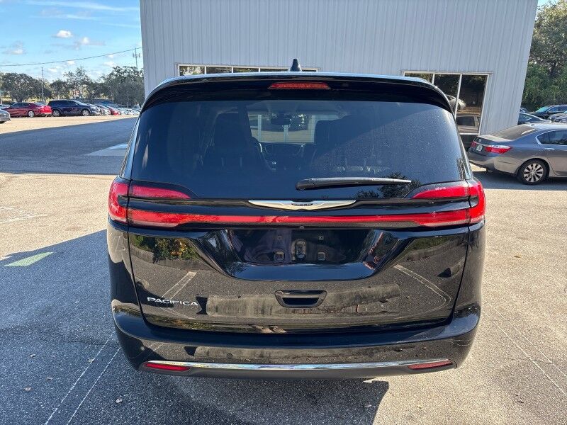 2024 Chrysler Pacifica Touring L Seffner FL