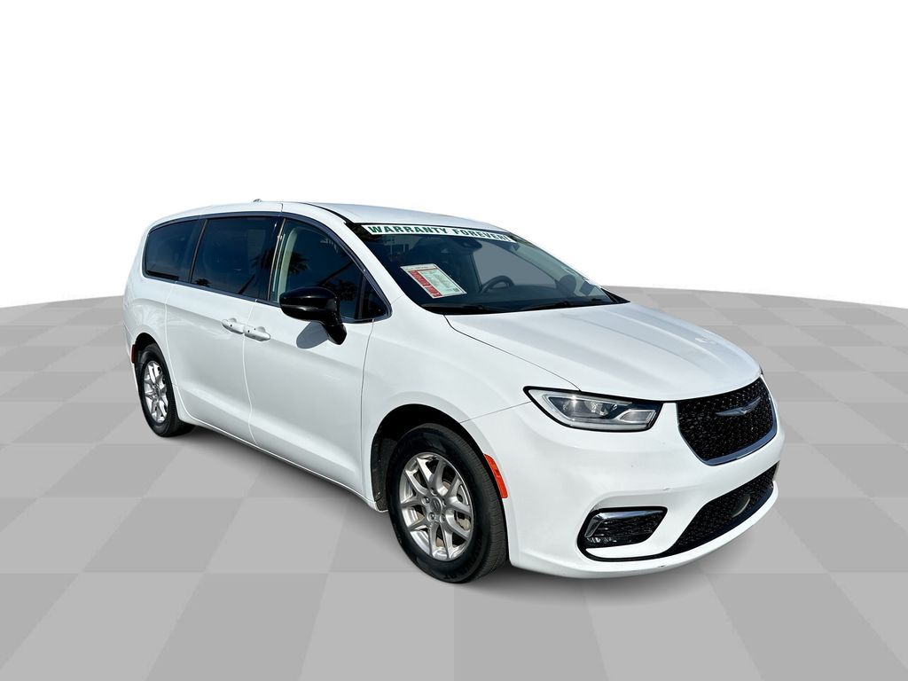 2024 Chrysler Pacifica Touring L Tucson AZ