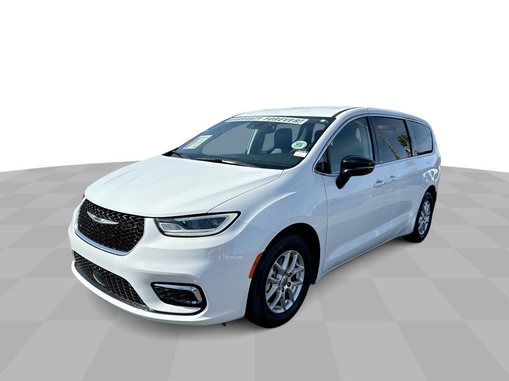 2024 Chrysler Pacifica Touring L Tucson AZ