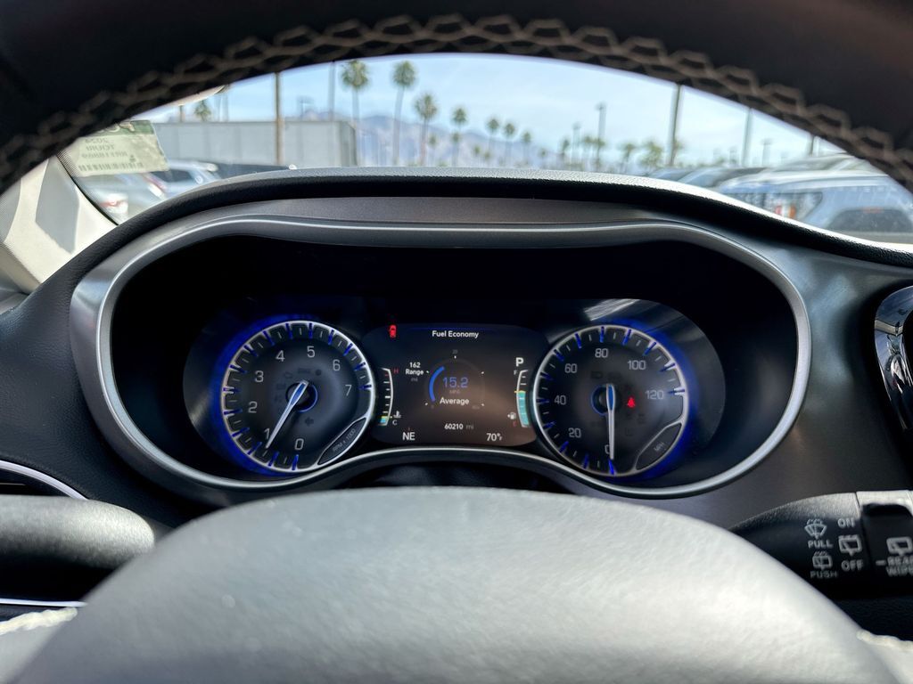 2024 Chrysler Pacifica Touring L Tucson AZ