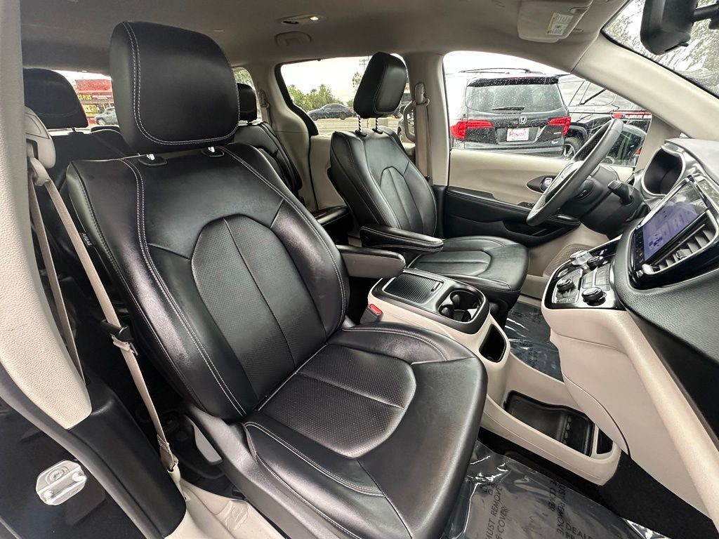 2024 Chrysler Pacifica Touring L Tucson AZ