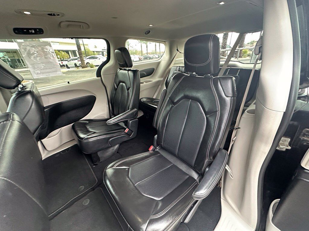 2024 Chrysler Pacifica Touring L Tucson AZ