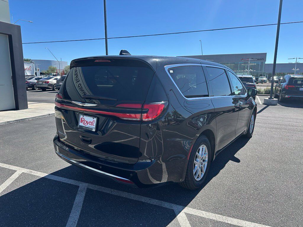 2024 Chrysler Pacifica Touring L Tucson AZ