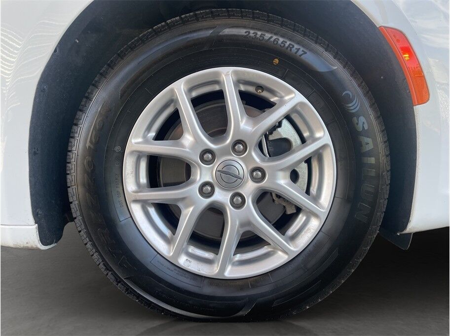 2024 Chrysler Pacifica Touring L Van 4D Port Orchard WA