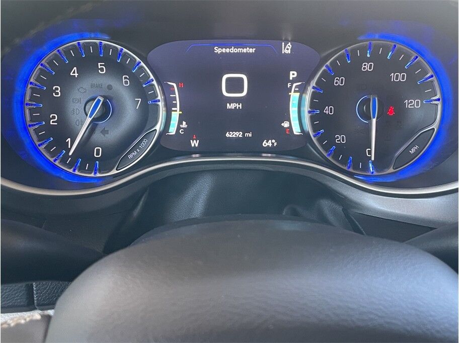2024 Chrysler Pacifica Touring L Van 4D Port Orchard WA