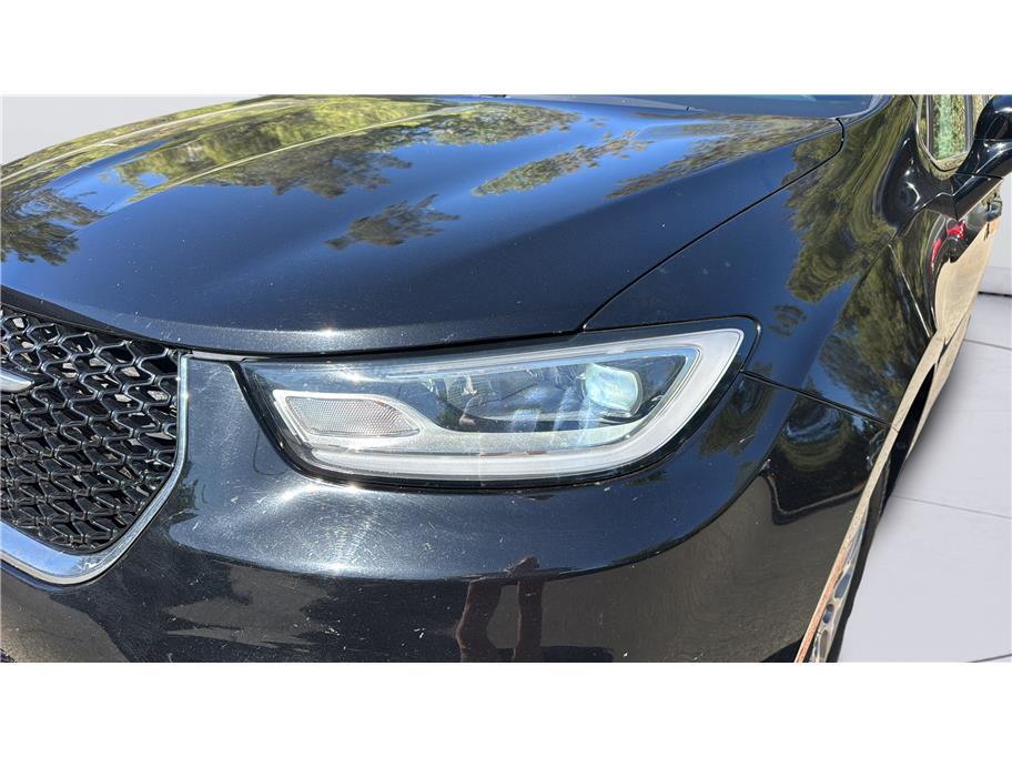 2024 Chrysler Pacifica Touring L Van 4D Folsom CA