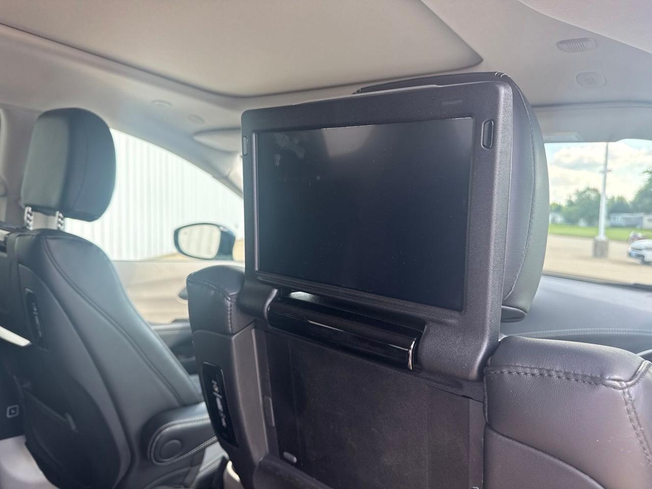2024 Chrysler Pacifica Touring L West Burlington IA