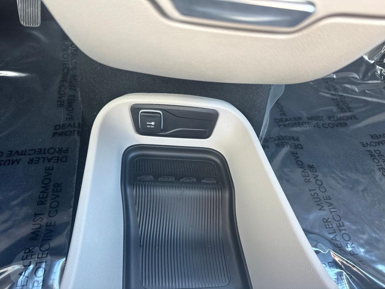 2024 Chrysler Pacifica Touring L West Burlington IA