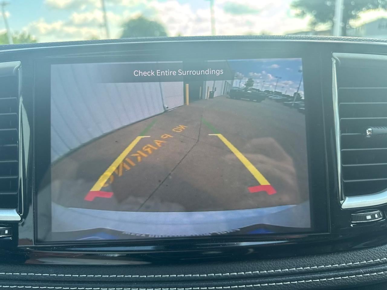 2024 Chrysler Pacifica Touring L West Burlington IA