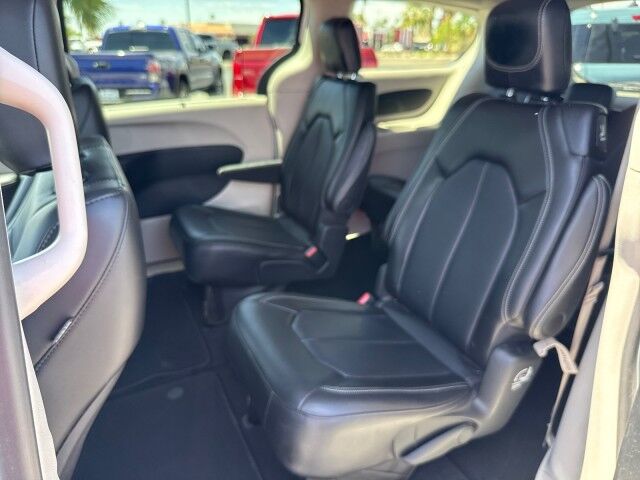 2024 Chrysler Pacifica Touring L Yuma AZ