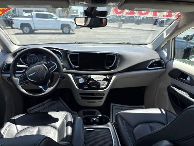 2024 Chrysler Pacifica Touring L Yuma AZ
