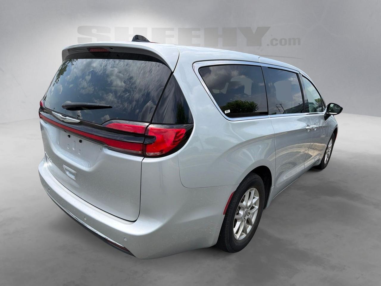 2024 Chrysler Pacifica Touring L Stafford VA