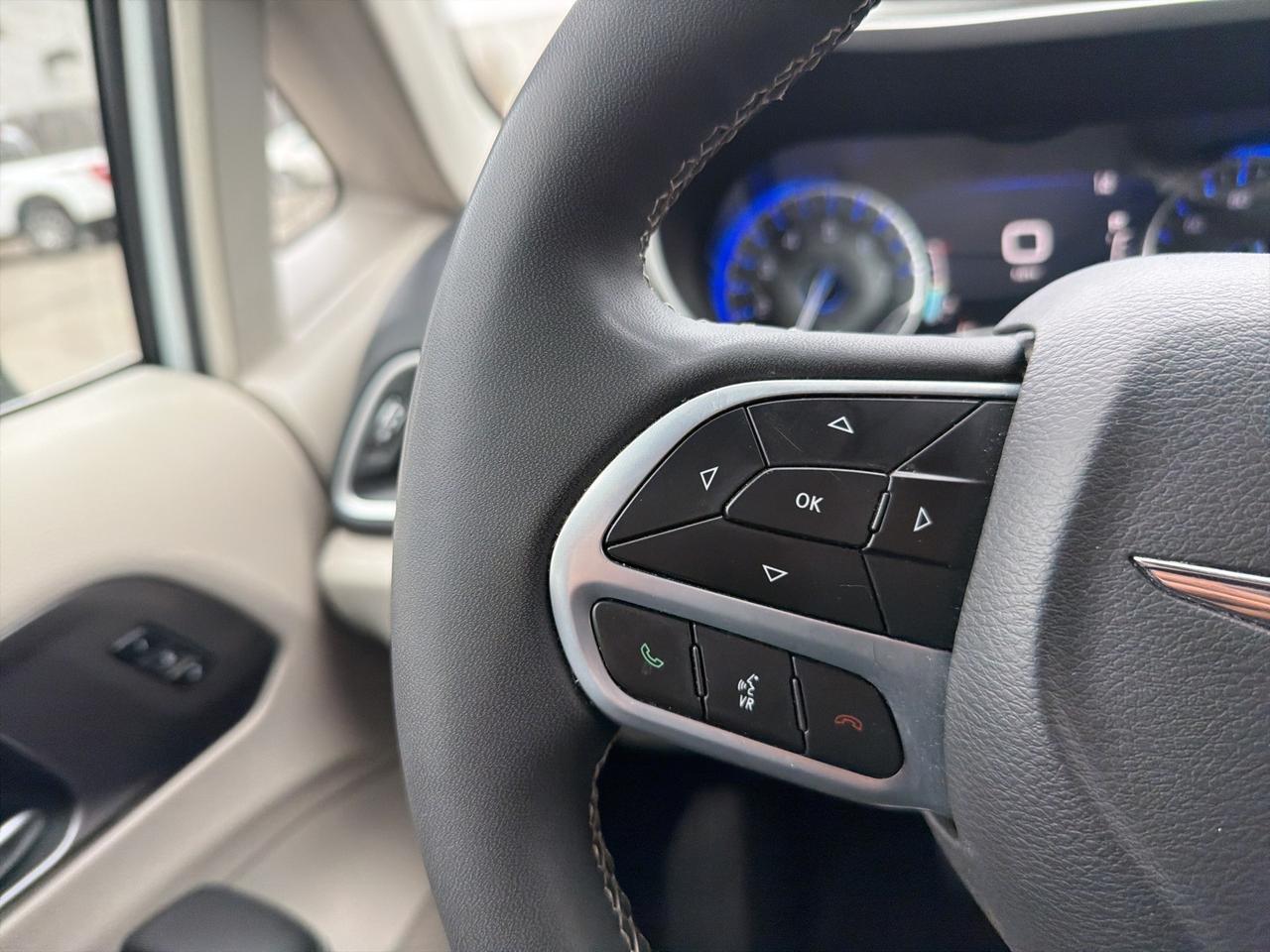 2024 Chrysler Pacifica Touring L Ashland VA