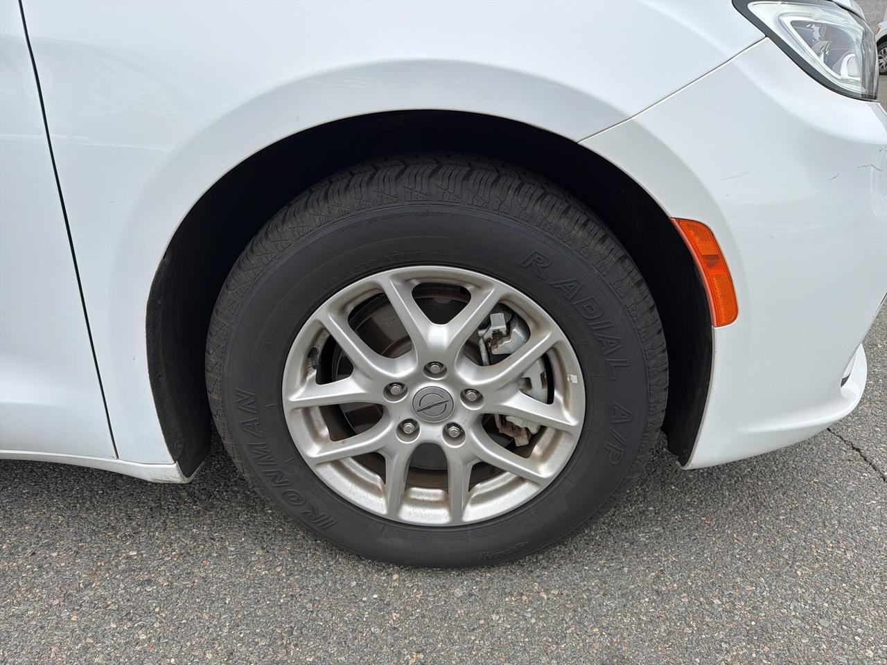 2024 Chrysler Pacifica Touring L Ashland VA