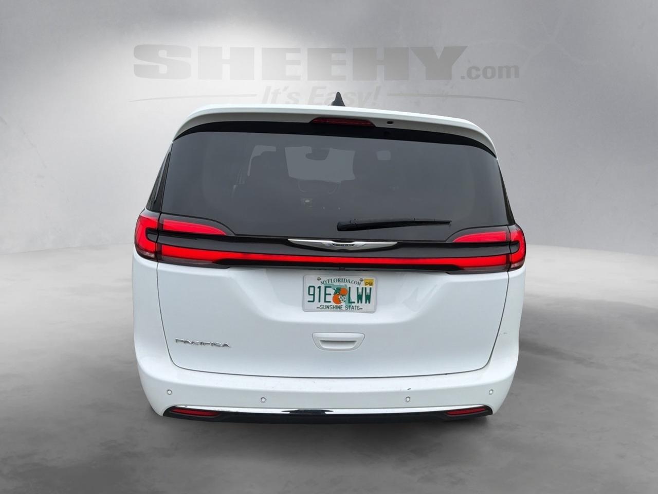 2024 Chrysler Pacifica Touring L Ashland VA