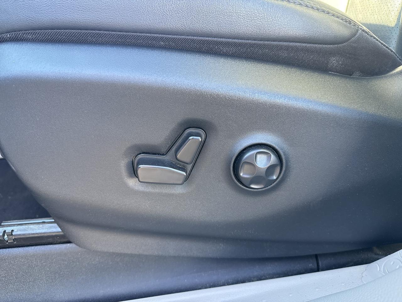 2024 Chrysler Pacifica Touring L Richmond VA