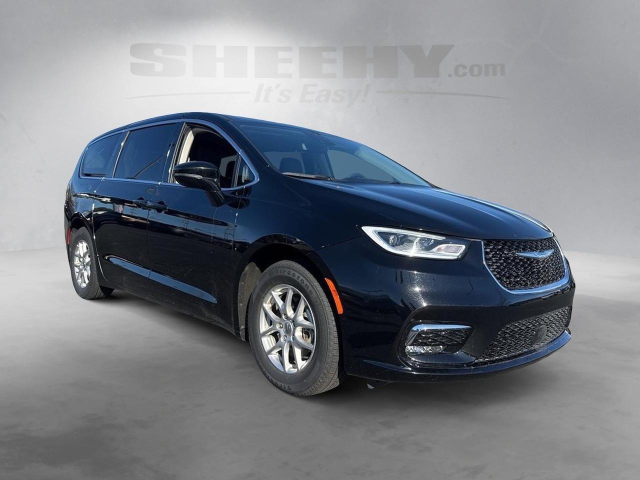 2024 Chrysler Pacifica Touring L Richmond VA