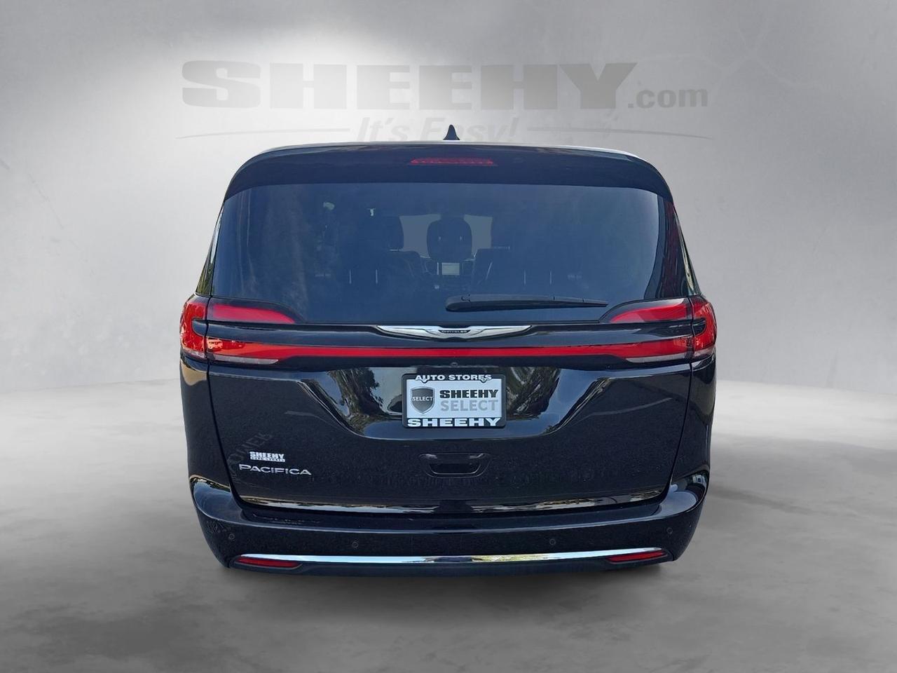 2024 Chrysler Pacifica Touring L Waldorf MD