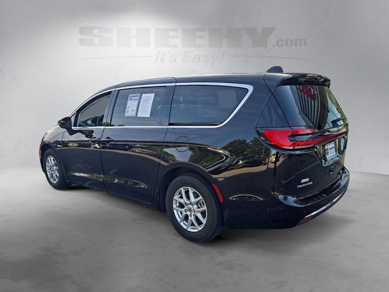 2024 Chrysler Pacifica Touring L Waldorf MD