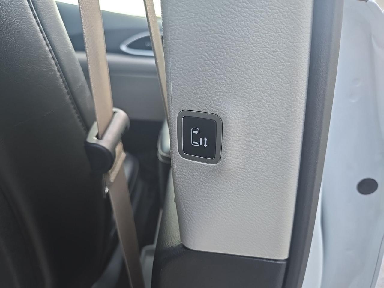2024 Chrysler Pacifica Touring L Waldorf MD