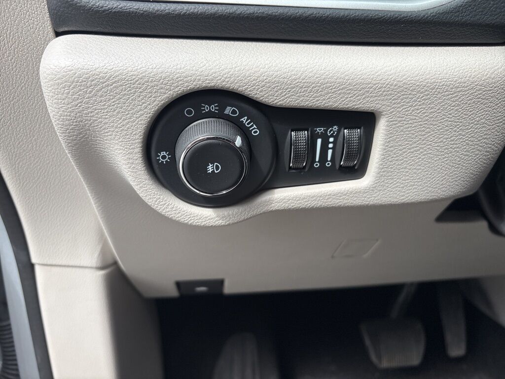 2024 Chrysler Pacifica Touring L Cockeysville MD