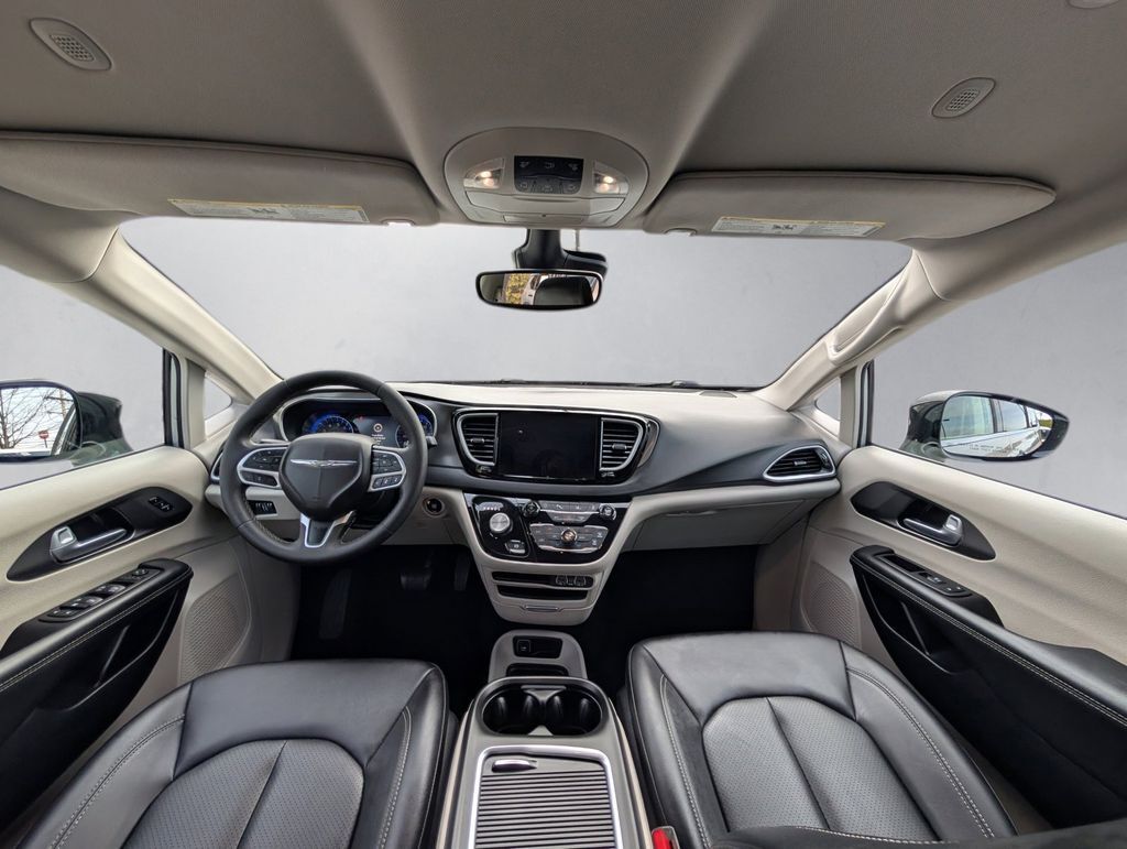 2024 Chrysler Pacifica Touring L Cockeysville MD