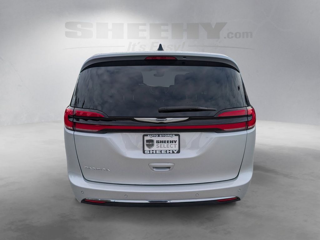 2024 Chrysler Pacifica Touring L Cockeysville MD