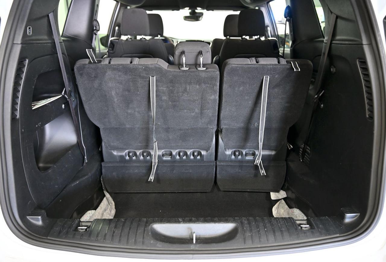 2024 Chrysler Pacifica Touring Miami FL