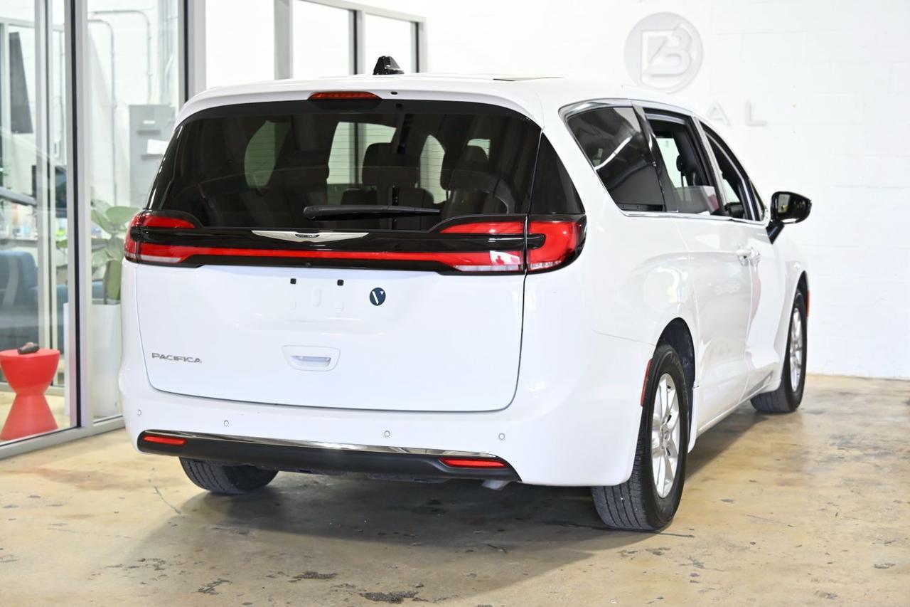 2024 Chrysler Pacifica Touring Miami FL