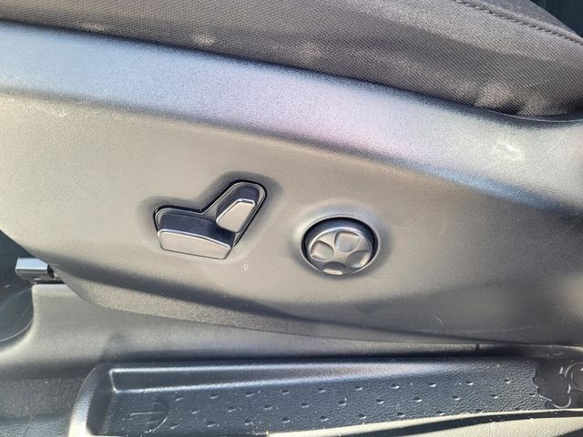 2024 Chrysler Pacifica Touring Roseville CA