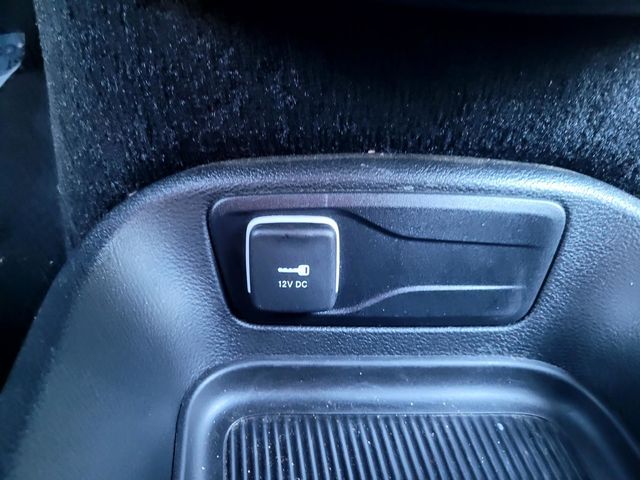 2024 Chrysler Pacifica Touring Roseville CA