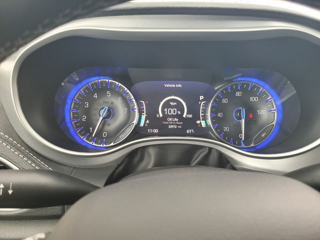 2024 Chrysler Pacifica Touring Roseville CA