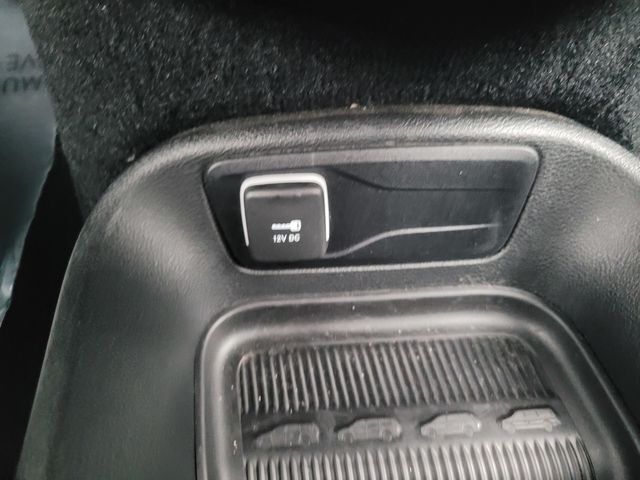 2024 Chrysler Pacifica Touring Roseville CA