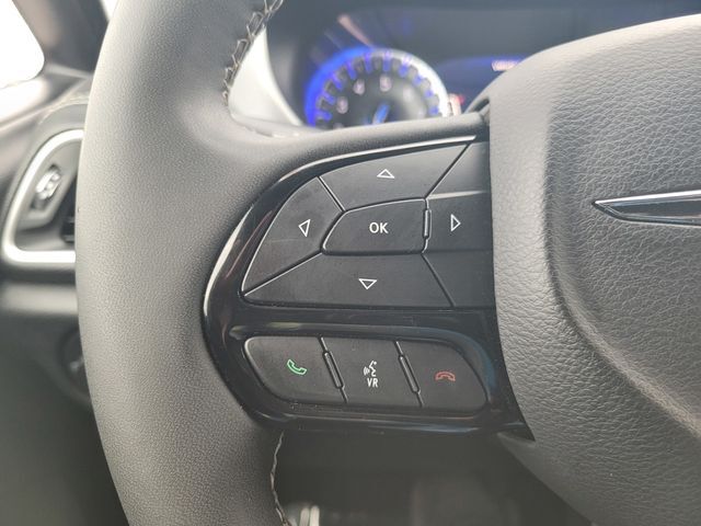 2024 Chrysler Pacifica Touring Roseville CA