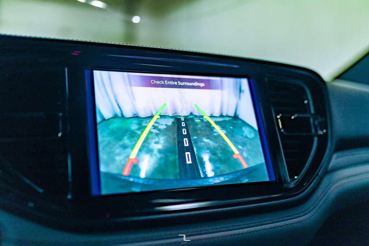 2024 Dodge Durango AWD R/T Plus Leather Roof Nav BCam Red Deer AB