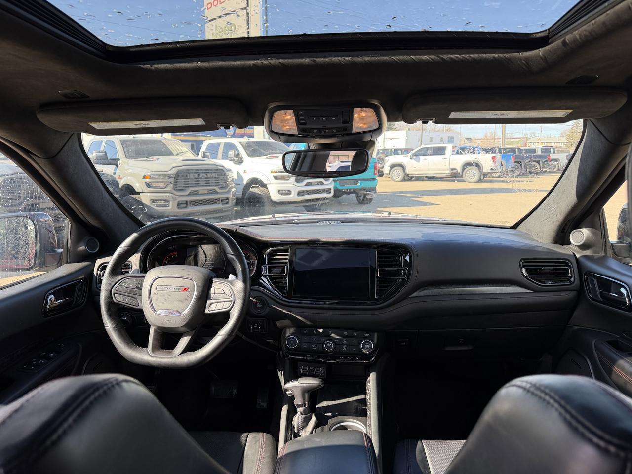 2024 Dodge Durango RT Plus AWD | HEMI V8 | Nappa Leather | 6 Passenger Captain Chairs | NAV | Sunroof | Power Liftgate Redwater AB