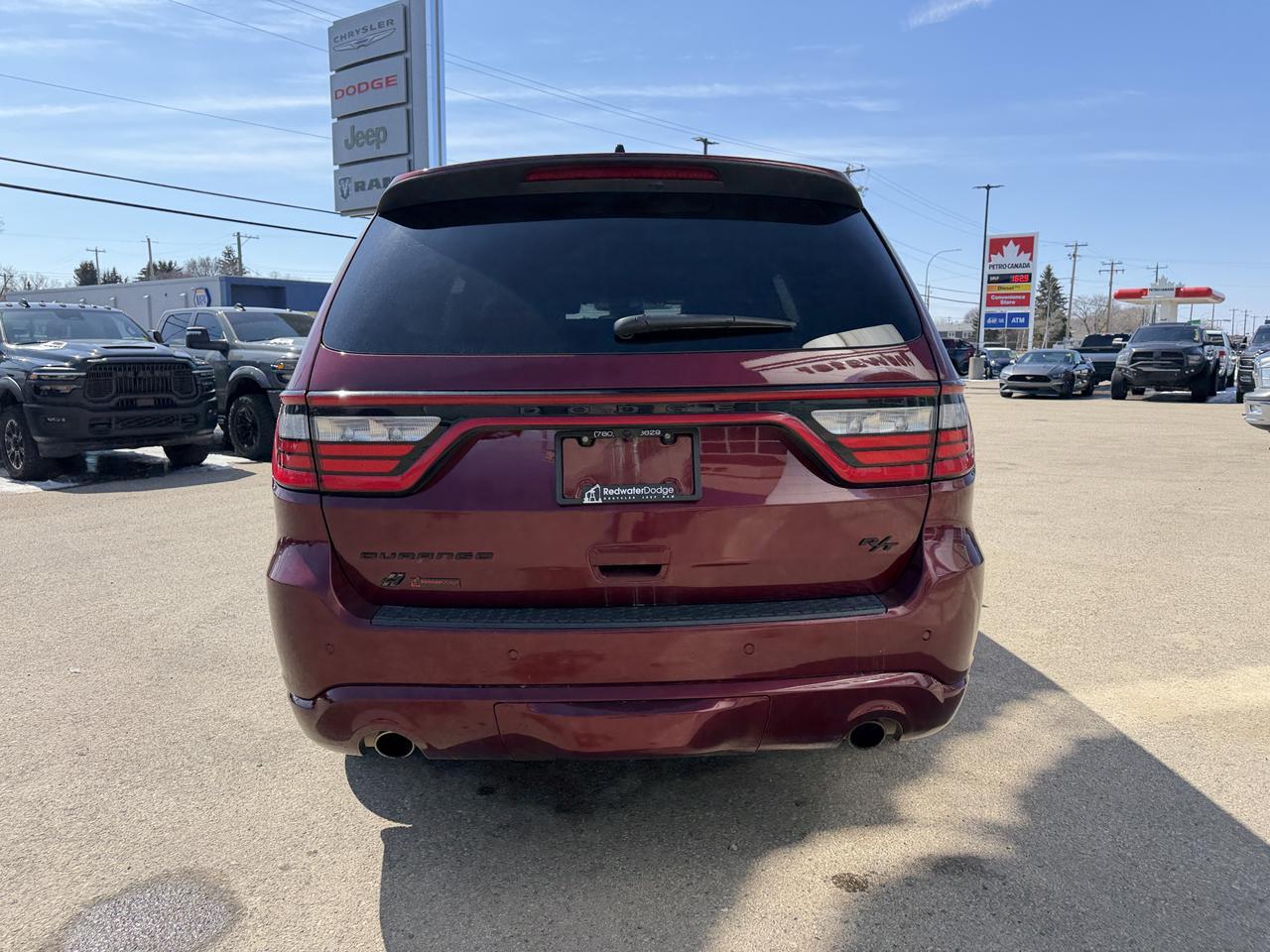 2024 Dodge Durango RT Plus AWD | HEMI V8 | Nappa Leather | 6 Passenger Captain Chairs | NAV | Sunroof | Power Liftgate Redwater AB