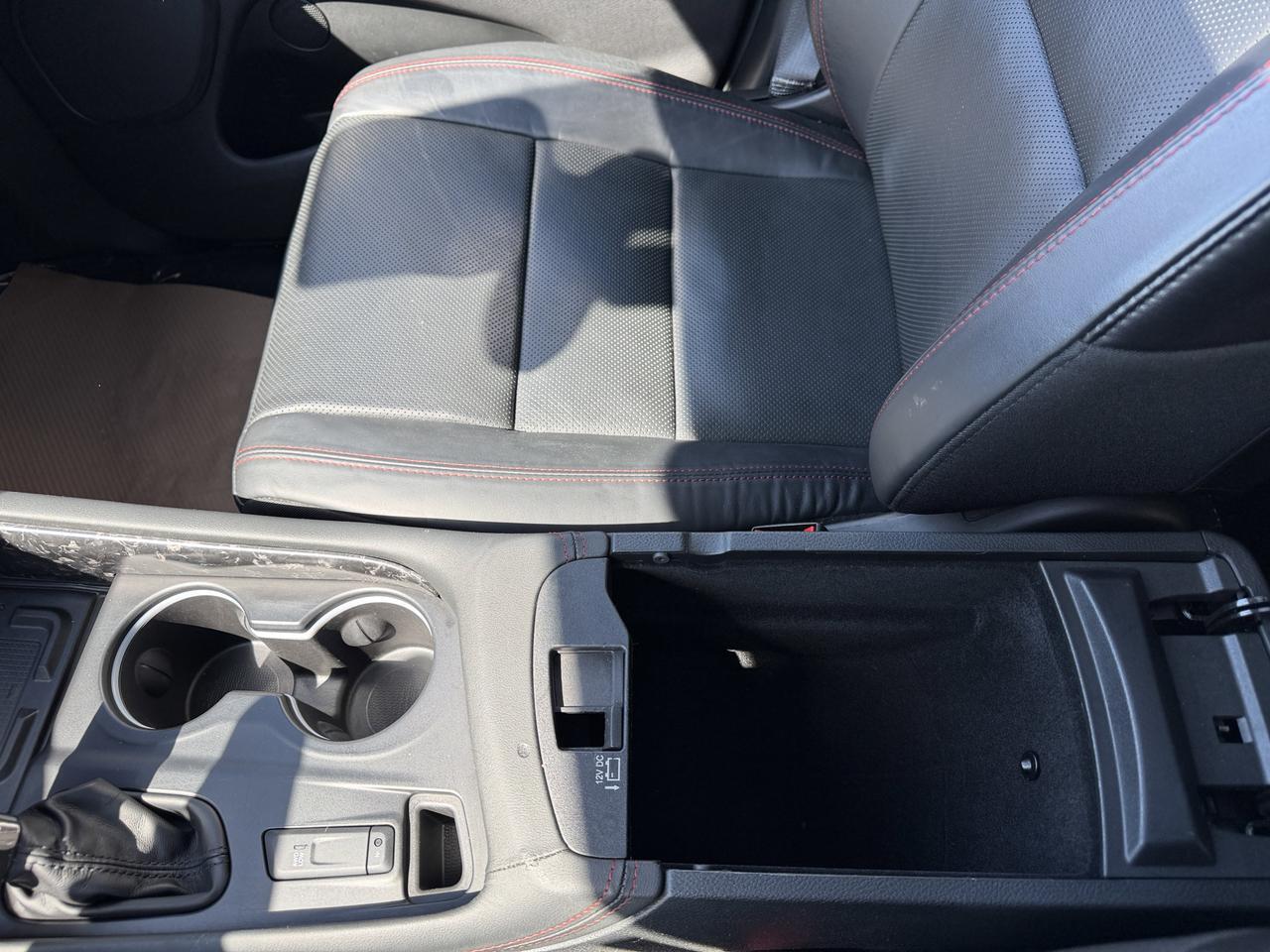 2024 Dodge Durango RT Plus AWD | HEMI V8 | Nappa Leather | 6 Passenger Captain Chairs | NAV | Sunroof | Power Liftgate Redwater AB