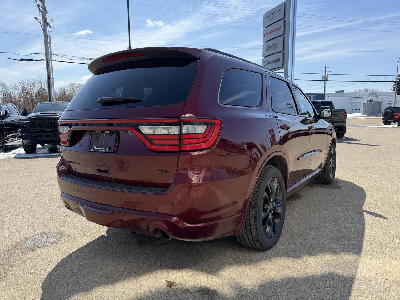 2024 Dodge Durango RT Plus AWD | HEMI V8 | Nappa Leather | 6 Passenger Captain Chairs | NAV | Sunroof | Power Liftgate Redwater AB