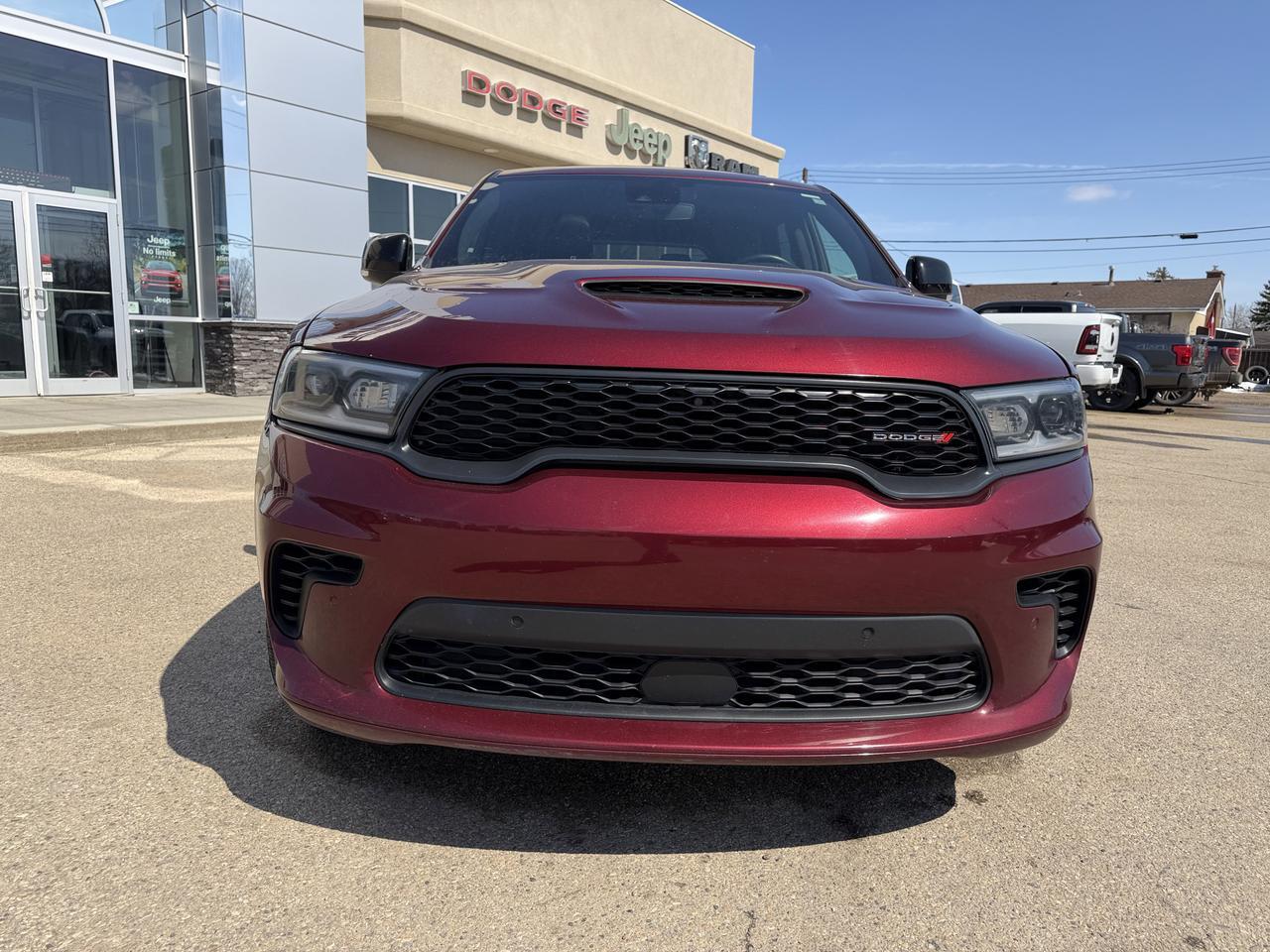 2024 Dodge Durango RT Plus AWD | HEMI V8 | Nappa Leather | 6 Passenger Captain Chairs | NAV | Sunroof | Power Liftgate Redwater AB