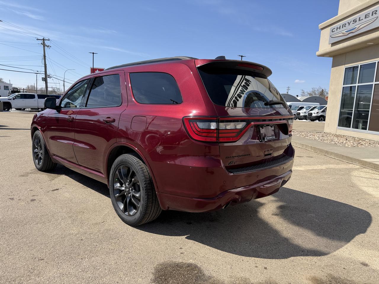 2024 Dodge Durango RT Plus AWD | HEMI V8 | Nappa Leather | 6 Passenger Captain Chairs | NAV | Sunroof | Power Liftgate Redwater AB