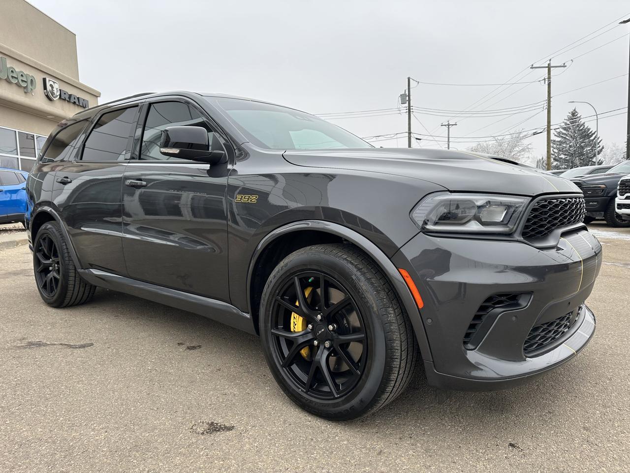 2024 Dodge Durango SRT 392 AlcHEMI AWD $19,995 Pkg | Vapour Grey | V8 | Sunroof | Leather | NAV Redwater AB