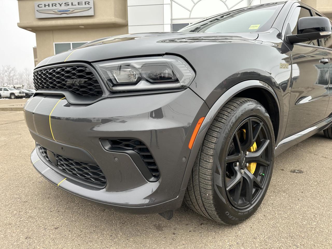 2024 Dodge Durango SRT 392 AlcHEMI AWD $19,995 Pkg | Vapour Grey | V8 | Sunroof | Leather | NAV Redwater AB