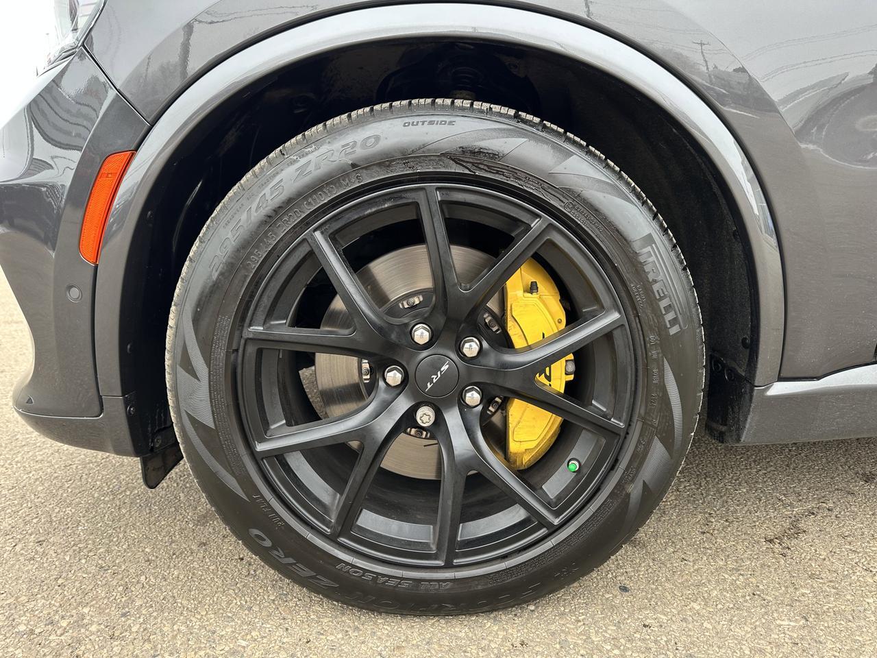 2024 Dodge Durango SRT 392 AlcHEMI AWD $19,995 Pkg | Vapour Grey | V8 | Sunroof | Leather | NAV Redwater AB